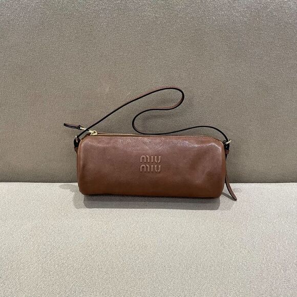 Miu Miu Women Pre-Loved Bag Brand New Condition - Picture 2 of 7